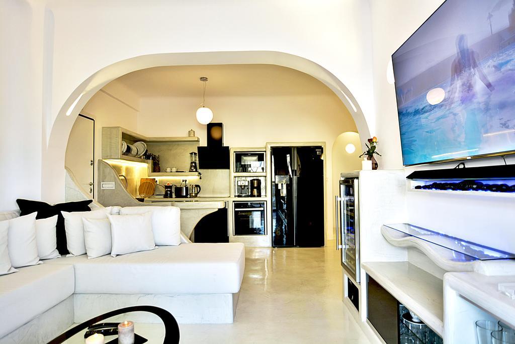 Santorini Loft Apartment คามารี ภายนอก รูปภาพ
