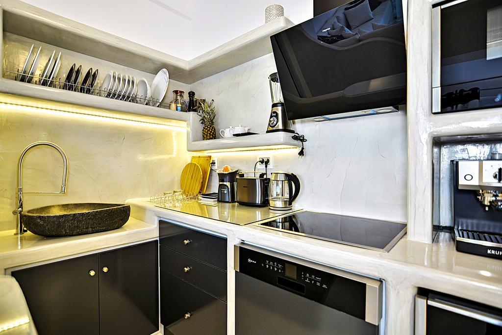 Santorini Loft Apartment คามารี ภายนอก รูปภาพ